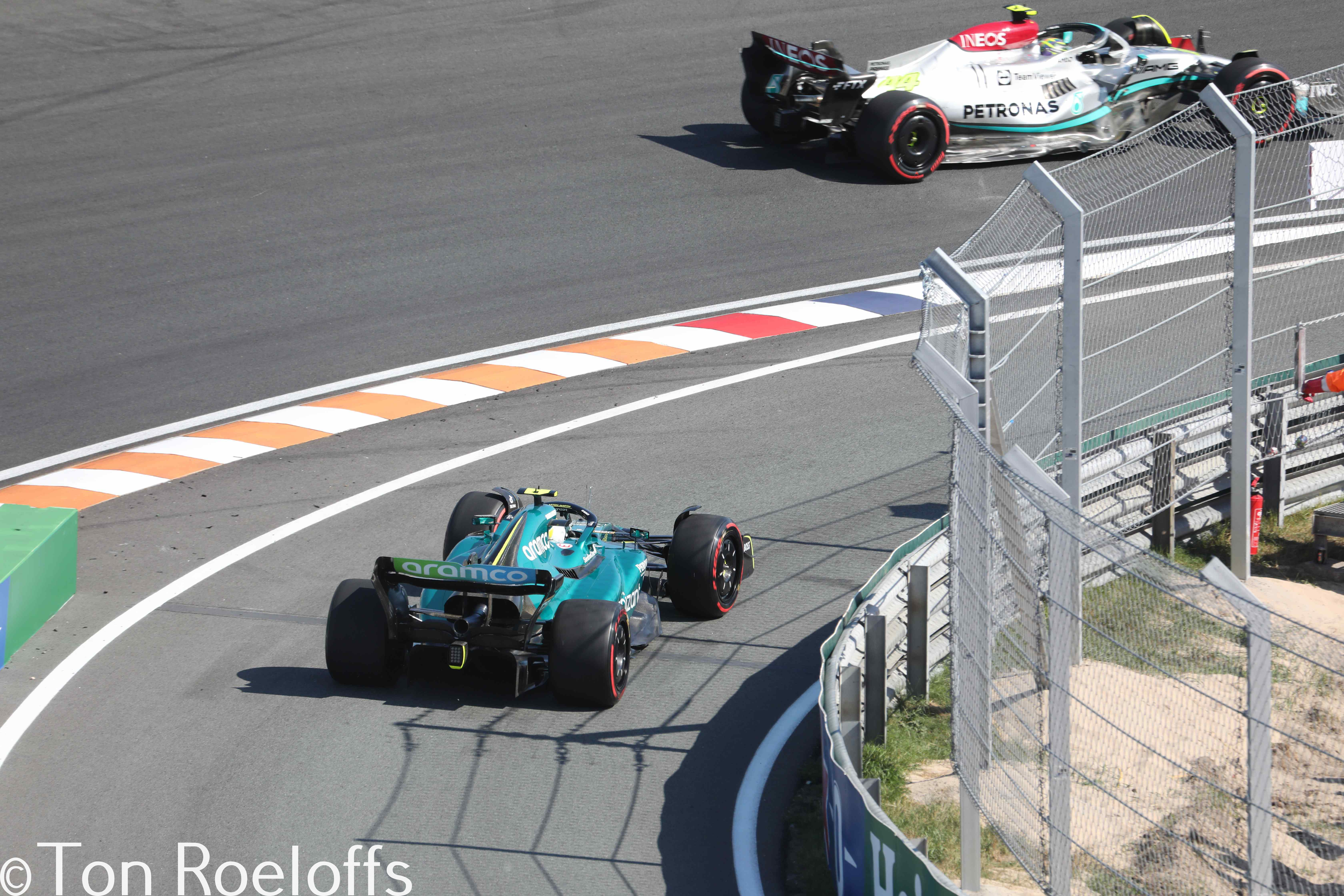 Vettel verremt zich